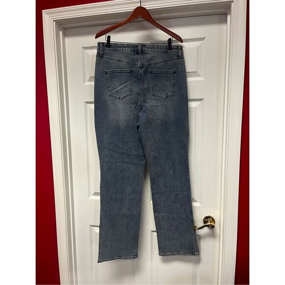 Fit To Figure The Straight Leg Distressed Jeans sz 16 NWT - Picture 7 of 8